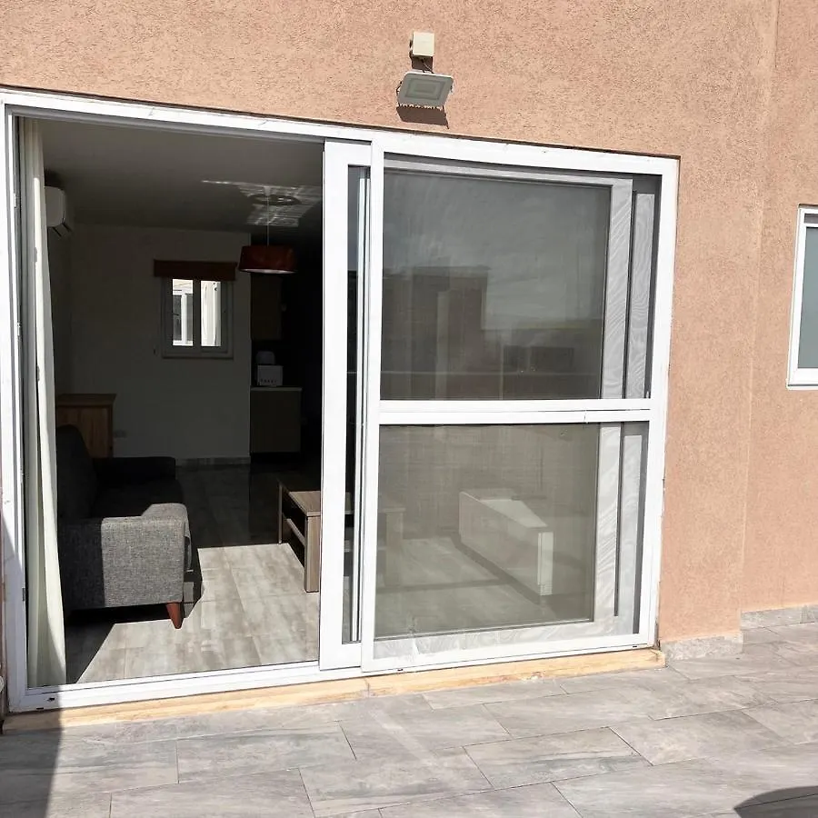 Homestay F6 Room 1, Private Room One Small Double Bed Shared Bathroom In Shared Flat Msida Malta